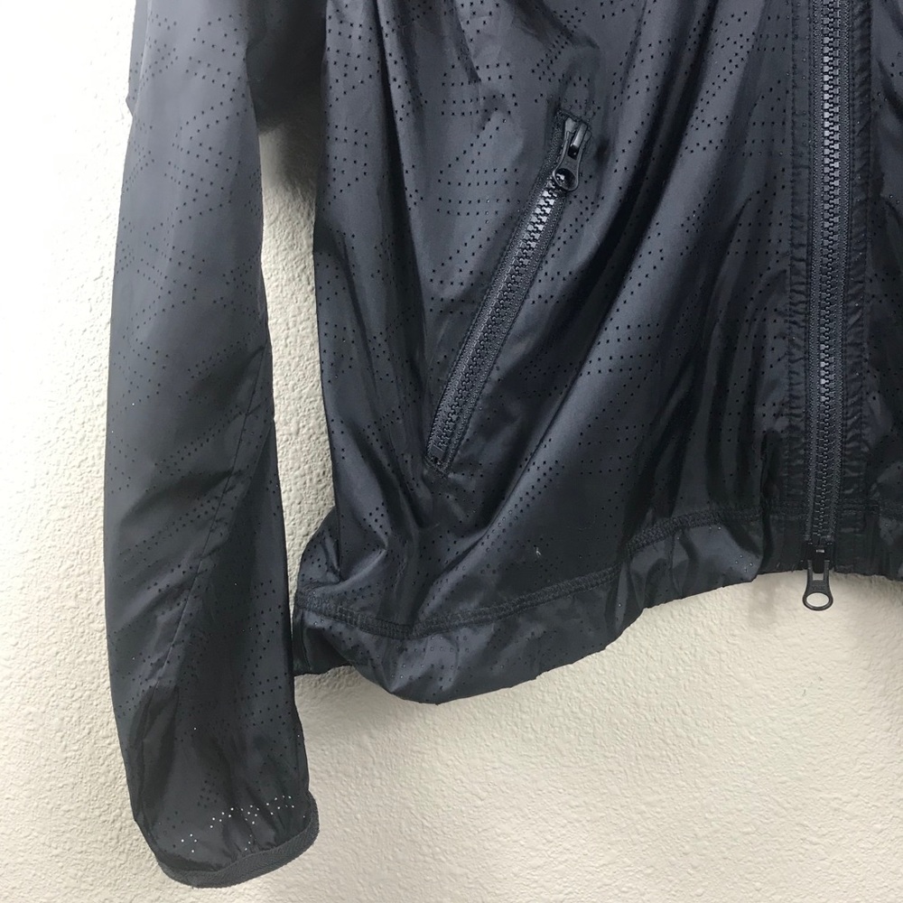 Zella Laser Cut Lightweight Full Zip Jacket Black Size Small - Image 4